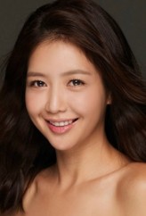 Ko Eun-Yi fotoğrafı