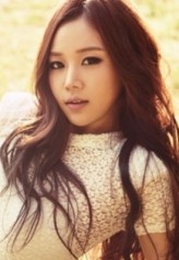 Kang Ye-seul fotoğrafı