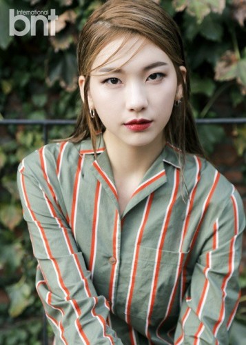 Kim Jin-kyung fotoğrafı