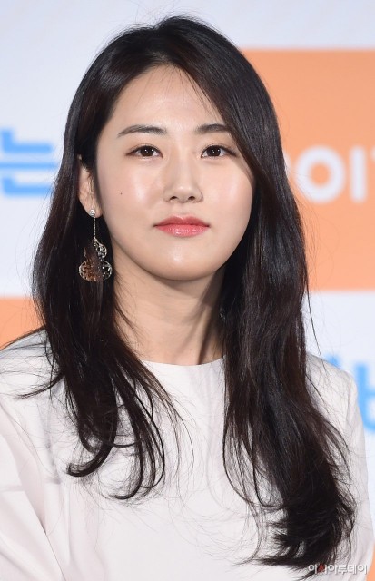 Heo Ga-yoon Fotoğrafı