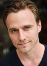 Sam Ashdown fotoğrafı