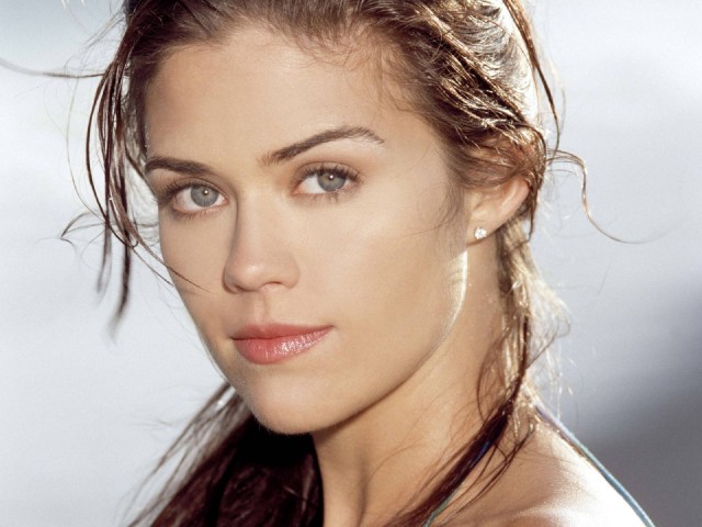 Susan Ward Fotoğrafı