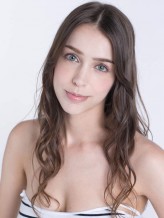 Stefanie Joosten fotoğrafı