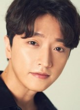 Choi Jung-hun fotoğrafı