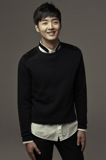 Kang Young-seok Fotoğrafı