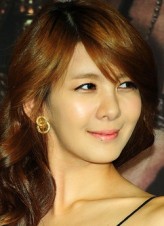 Lee Pa-ni fotoğrafı