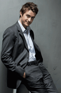 Robert Buckley fotoğrafı