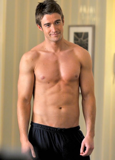 Robert Buckley Fotoğrafı