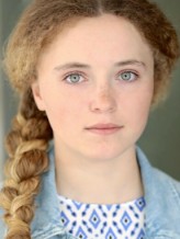 Cameron Seely fotoğrafı