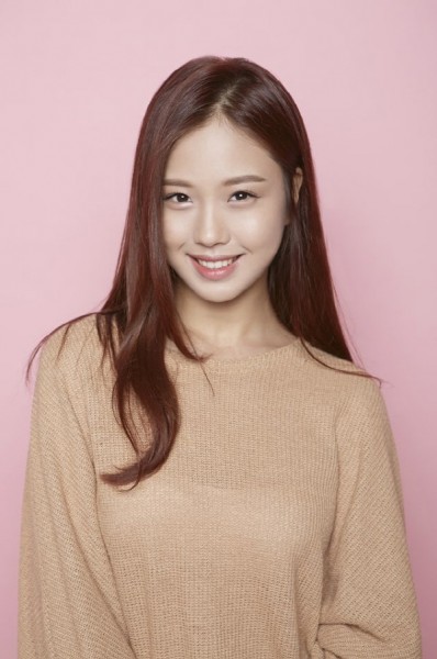 Go Min-si fotoğrafı