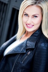 Holly James fotoğrafı