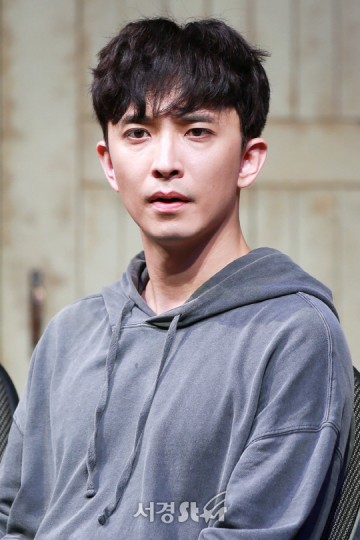 Yoon Na-Moo fotoğrafı