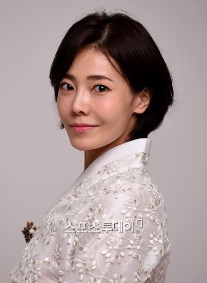 Choi Yoo-Ha fotoğrafı