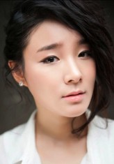 Lee Ga-Kyung fotoğrafı