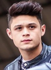 Jon Lucas (i) fotoğrafı