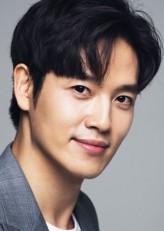 Jung Sung-Hoon fotoğrafı