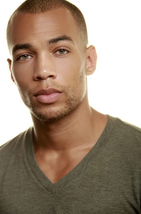 Kendrick  Sampson Fotoğrafı