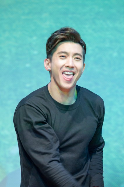 Brian Joo fotoğrafı