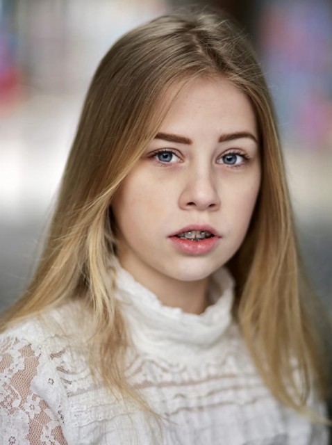 Angel-May  Webb Fotoğrafı