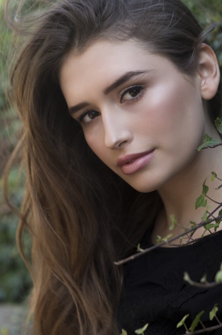 Frances Sholto-Douglas Fotoğrafı