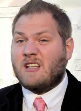 Dominic Lewis fotoğrafı