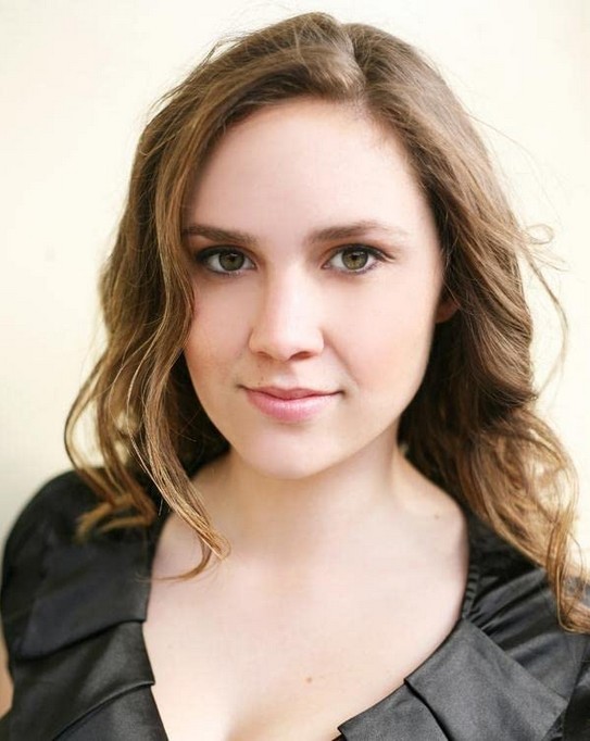 Rhona Rees fotoğrafı