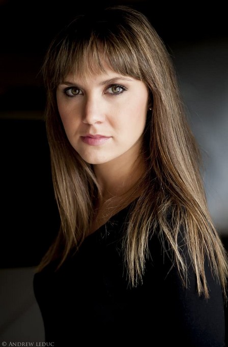 Rhona Rees fotoğrafı