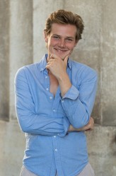 Dominic Marcus Singer fotoğrafı