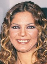 İzel Çeliköz fotoğrafı