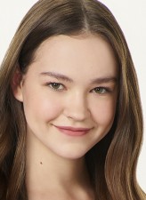 Sadie Stanley fotoğrafı