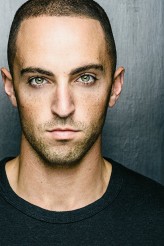 Zach Avery fotoğrafı