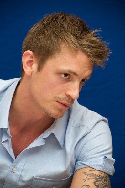 Joel Kinnaman Fotoğrafı