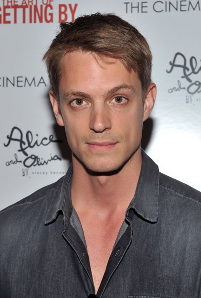Joel Kinnaman Fotoğrafı