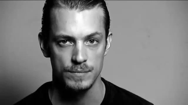 Joel Kinnaman Fotoğrafı