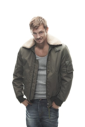 Joel Kinnaman Fotoğrafı