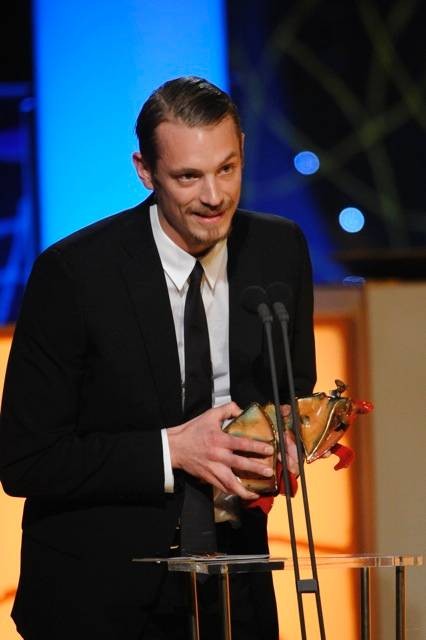 Joel Kinnaman Fotoğrafı