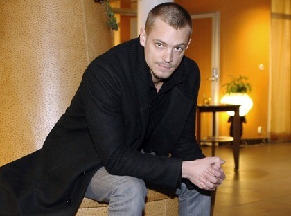 Joel Kinnaman Fotoğrafı