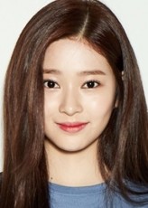  Kim Min-joo (iii) fotoğrafı