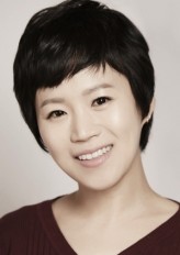 Joo In-Young fotoğrafı