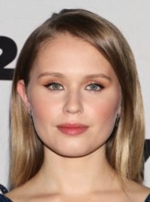 Eliza Scanlen fotoğrafı