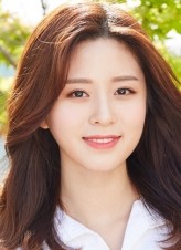 Kim Nuri fotoğrafı