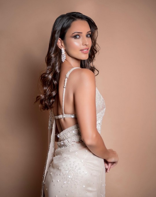 Tripti Dimri Fotoğrafı