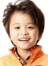 Bae Gang-Yoo fotoğrafı