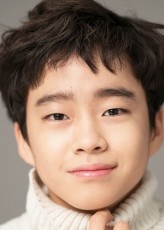 Jun Ho-Young fotoğrafı