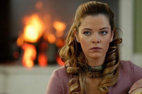 Begüm Kütük Fotoğrafı