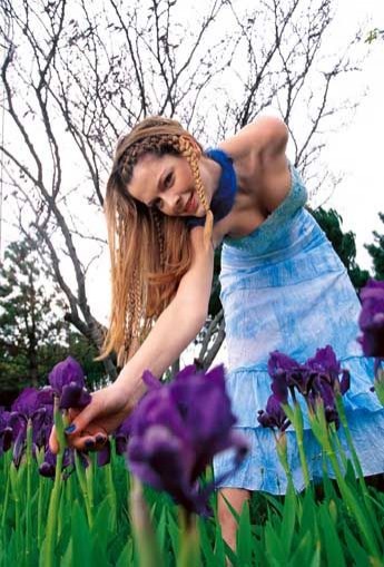 Begüm Kütük Fotoğrafı