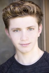 Luke Harmon fotoğrafı