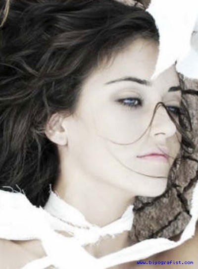 Tuğba Melis Türk Fotoğrafı