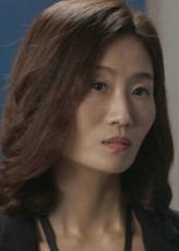 Kim Young-Ah fotoğrafı