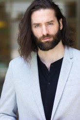 Brian Regal fotoğrafı